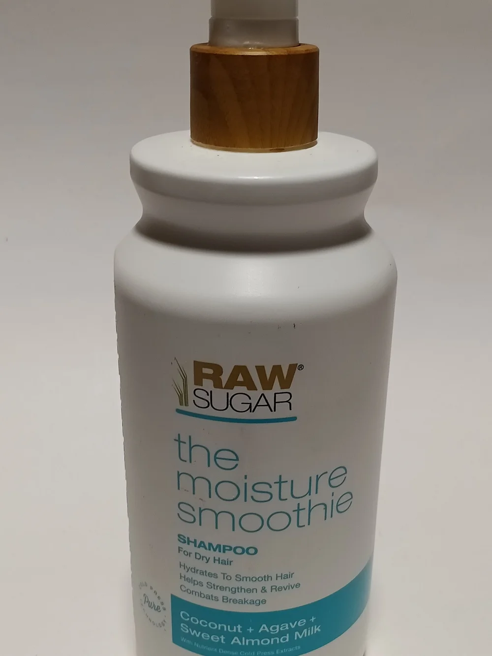 RAW Sugar The Moisture Smoothie Moisturizer - White